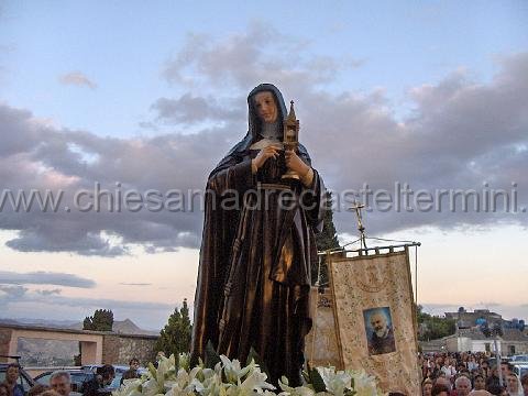 HPIM4423.JPG - Pellegrinaggio della Nuova statua verso la Chiesa di San Francesco d'Assisi dove è stata collocata