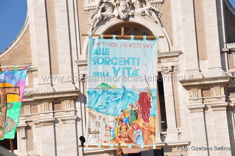 DSC_3202.JPG - 02/08/2010 Santa Maria degli Angeli: Arrivo della XXX Marcia Francescana